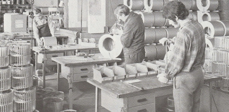 Produktion in der Fischbach Werkhalle Anfang der 1960er